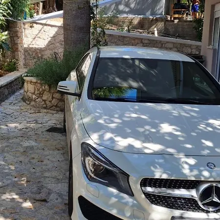 דירה Gerys House ניקיאנה